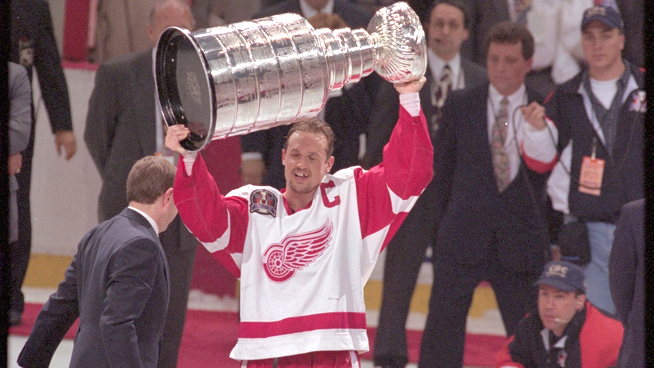 Red Wings 25th anniversary celebration: 1997-98 core works to build another  dynasty - The Athletic